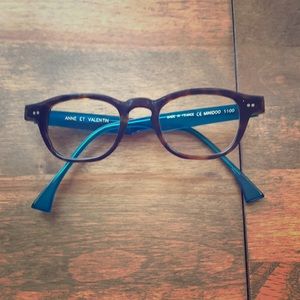 Ann way Valentin frames Minido